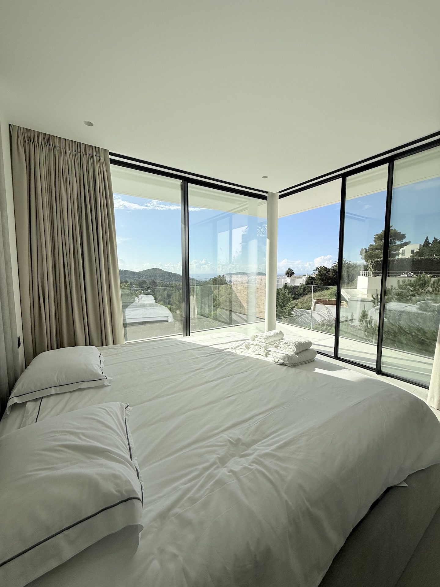 Resa Estates Can Furnet Ibiza te koop sale modern villa sea dalt villa views bedroom 5.jpeg